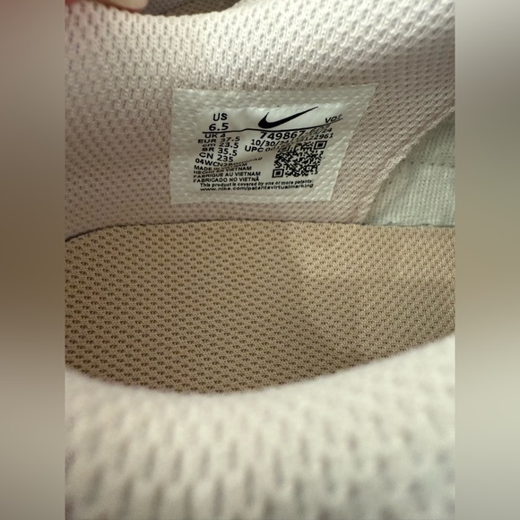 NIB Nike Court Royale Women’s Sneakers – Size 6.5 pink lavender purple - Picture 7 of 11